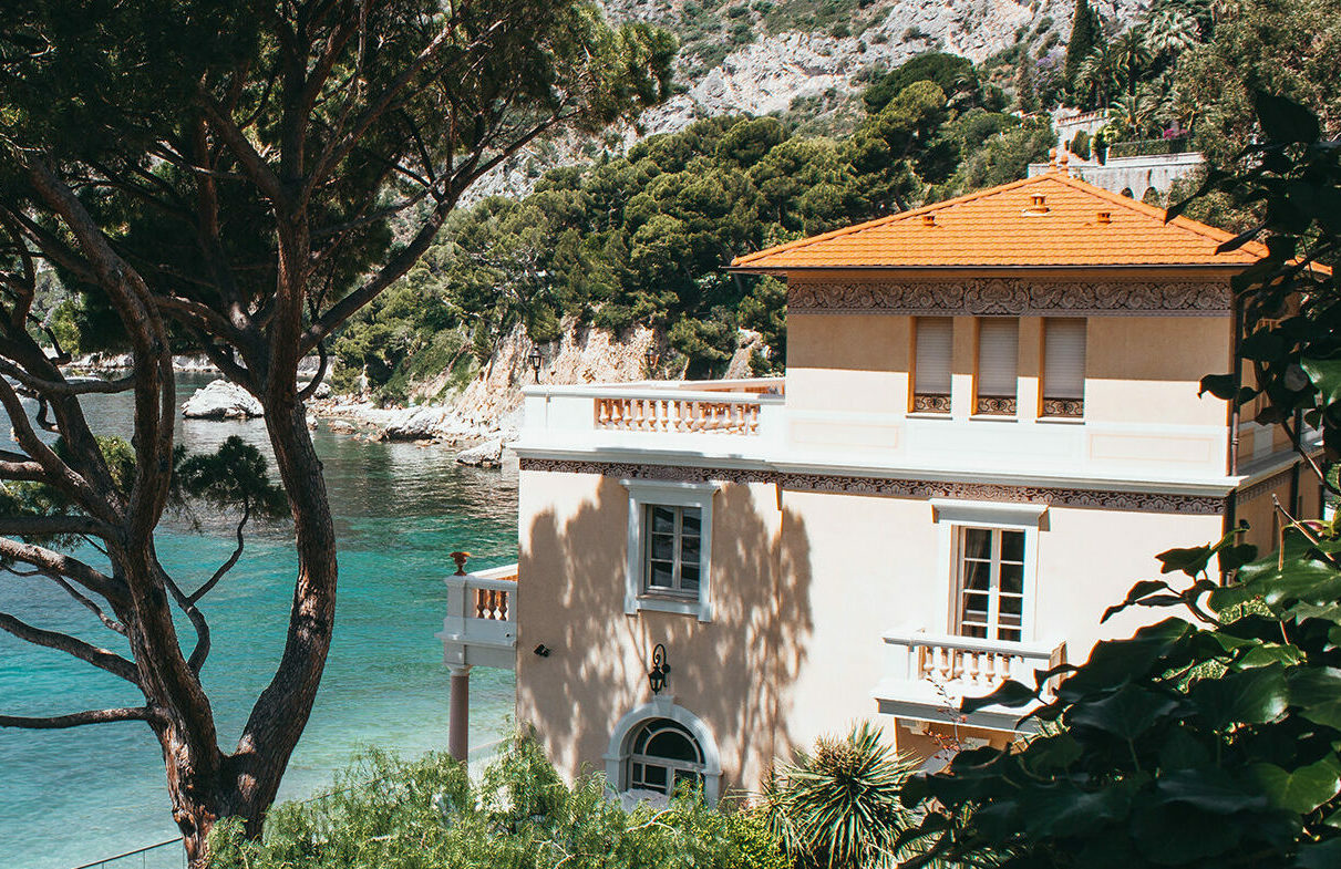 holiday home insurance